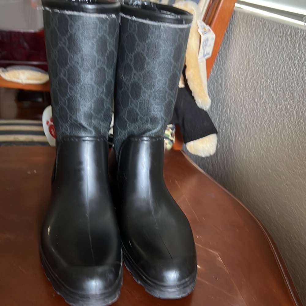 Gucci rain boots - Picture 4 of 10